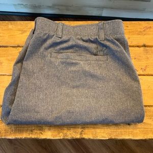 Men’s Under Armour vented golf shorts